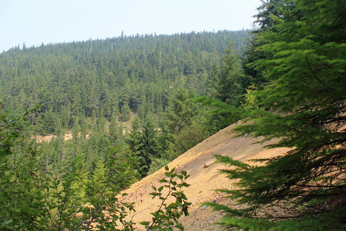 lost gold mines in oregon - Vesuvius slag pile